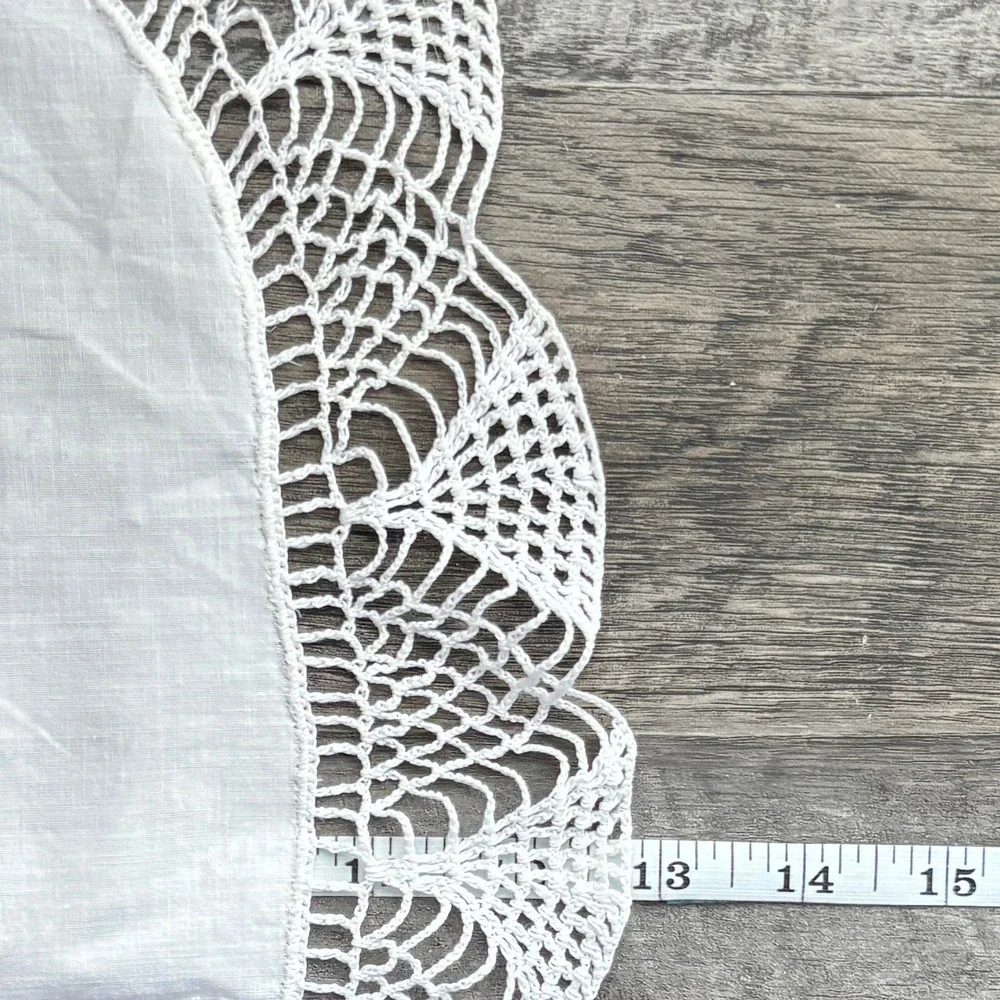Vintage white oval